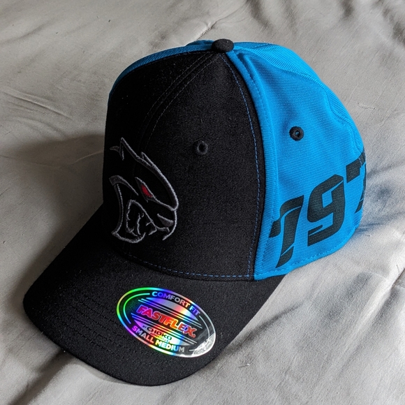 Rare Dodge Hellcat Hat with Sticker - Picture 2 of 5